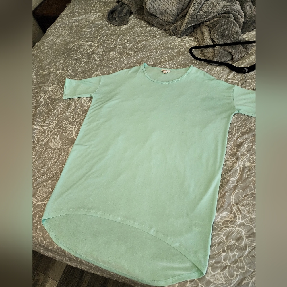 Xs lularoe Irma